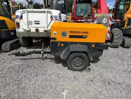 Compressore 2001 Ingersoll Rand 7/21 (1)