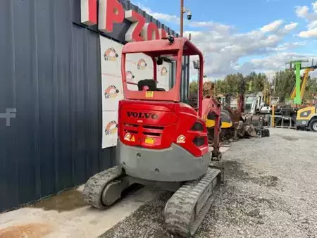 Mini excavators 2017 Volvo ECR25D (17)