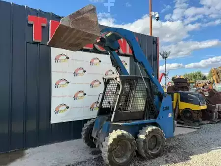Bobcats 2011 Bobcat S130 (15)