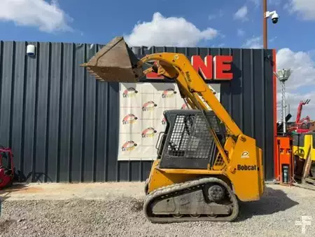 Ostatní 2007 Bobcat T140 (4)