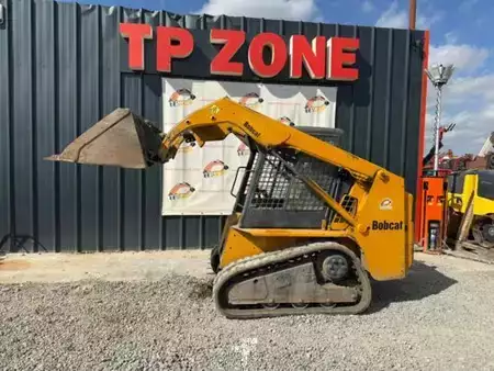 Ostatní 2007 Bobcat T140 (6)