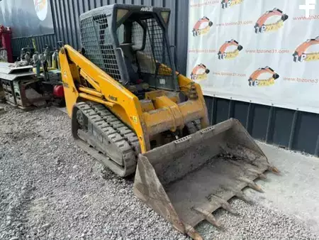 Ostatní 2007 Bobcat T140 (8)