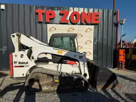 Ostatní 2017 Bobcat T870 HF (1)
