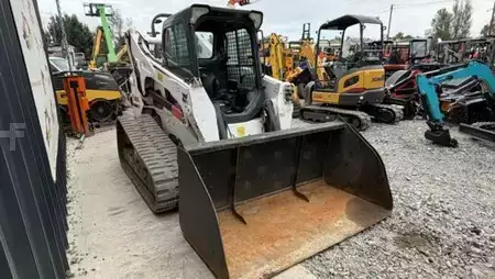 Ostatní 2017 Bobcat T870 HF (10)