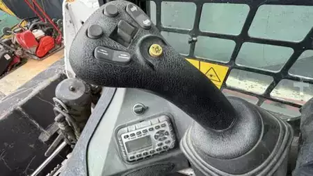 Ostatní 2017 Bobcat T870 HF (17)