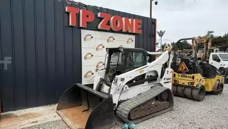 Ostatní 2017 Bobcat T870 HF (9)