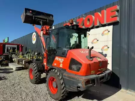 Ładowarki kołowe 2018 Kubota R065 (6)