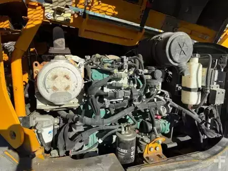 Ostatní 2017 Volvo ECR88D (13)