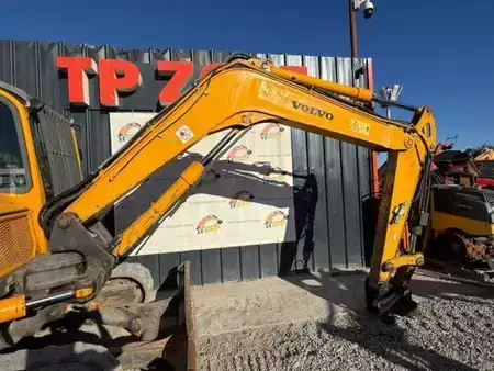 Ostatní 2017 Volvo ECR88D (14)