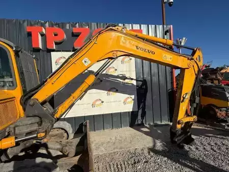 Ostatní 2017 Volvo ECR88D (15)