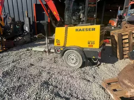 Kompresor 2020 KAESER M20 (2)