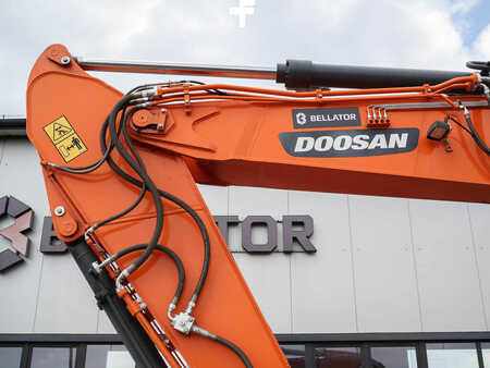 Doosan DX235LCR-5