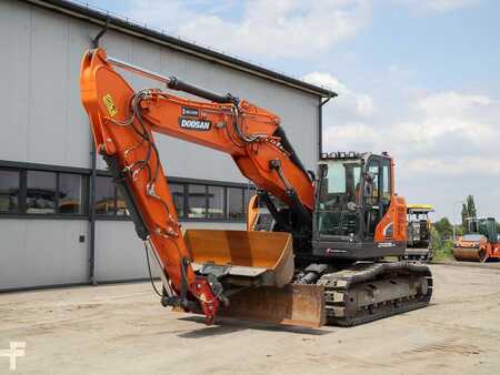 Kettenbagger 2019 Doosan DX235LCR-5 (2)