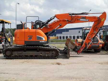 Doosan DX235LCR-5