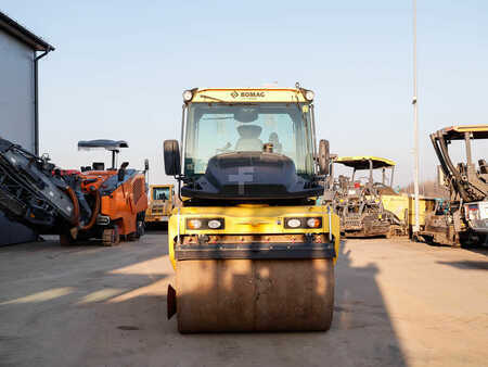 Tandemové válce 2022 BOMAG BW 174 AP-4v (3)
