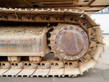 Lánctalpas kotrógép 2020 Caterpillar 320F (10)