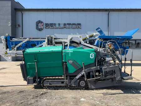 Tracked pavers 2014 VÖGELE Super 800 (1)