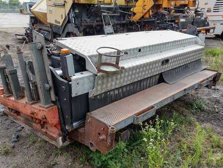 Tracked pavers 2001 Ingersoll Rand ABG VB 78 (1)
