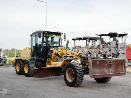 Grejdry 2011 New Holland Construction F 156.7 A (4)