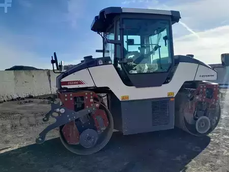 Tandemové válce 2020 Dynapac CG2300 (2)