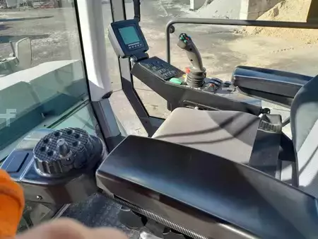 Tandemové válce 2020 Dynapac CG2300 (6)