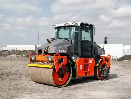 Tandemové válce 2021 Hamm DV+ 90i VV-S (6)
