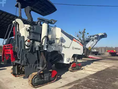 Fresadora a frio 2015 WIRTGEN W100CFi (1)