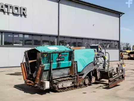 Asfaltmachines op rupsen 2015 VÖGELE Super 800 (2)