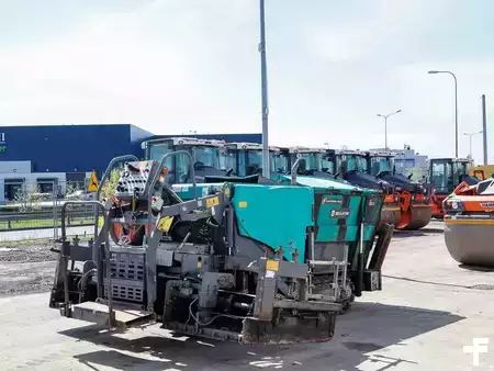 Asfaltmachines op rupsen 2015 VÖGELE Super 800 (6)