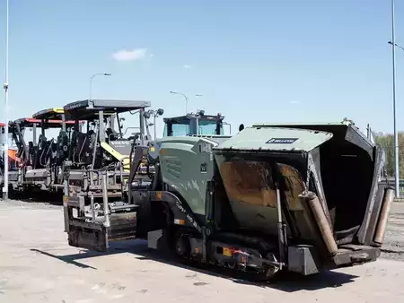 Asfaltmachines op rupsen 2017 VÖGELE Super 800-3i (4)