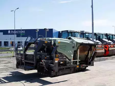 Asfaltmachines op rupsen 2017 VÖGELE Super 800-3i (6)