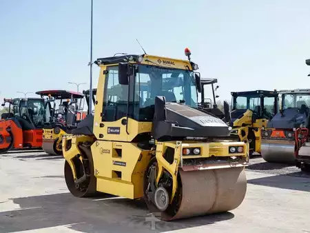 Walce gładkie 2016 BOMAG BW154 AP-4i AM (4)