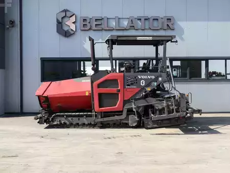 Pavimentadora de rastos 2014 Volvo ABG P7820C (1)