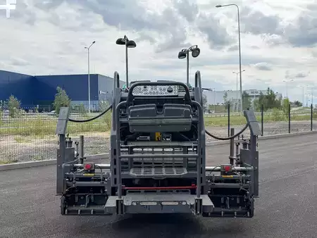 Pásové finišery 2016 VÖGELE SUPER 800-3i (7)