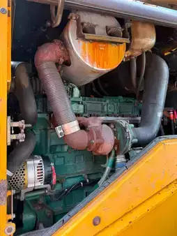 Kolové nakladače 2006 Volvo L 110 E //BJ. 2006 / 7964H/ZSA/Klima/ (16)