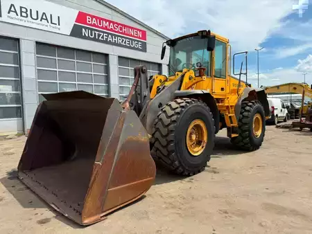 Kolové nakladače 2006 Volvo L 110 E //BJ. 2006 / 7964H/ZSA/Klima/ (2)