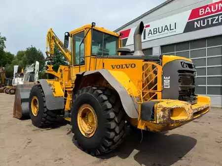 Kolové nakladače 2006 Volvo L 110 E //BJ. 2006 / 7964H/ZSA/Klima/ (3)