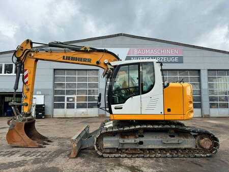 Beltegraver 2015 Liebherr R914 Compat **BJ.2015 *6128H/SW/Klima/ZSA/TOP (1)