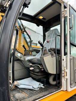 Beltegraver 2015 Liebherr R914 Compat **BJ.2015 *6128H/SW/Klima/ZSA/TOP (12)
