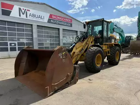 Kolové nakladače 2003 Caterpillar 924 G //BJ. 2003 / 17572H/Hochkippschaufel (2)