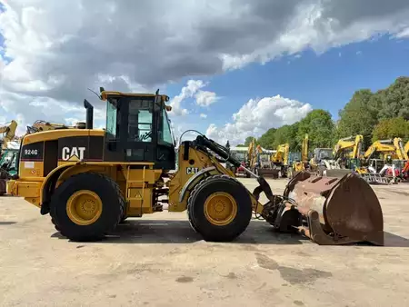 Kolové nakladače 2003 Caterpillar 924 G //BJ. 2003 / 17572H/Hochkippschaufel (5)