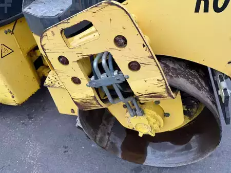 Tandemruller 2005 BOMAG BW 120 AD-4 // 2005 / 2200 H/ Vibration (12)