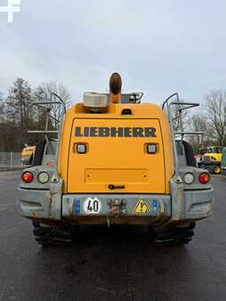 Chargeuse sur pneus 2015 Liebherr L 566 / BJ. 2015 / 11.000H/Klima/ZSA/WAAGE (4)
