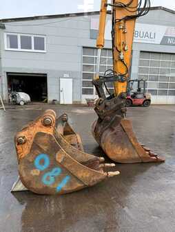 Koparki gąsienicowe 2016 Hyundai Robex 180 LC-9 A /BJ. 2016/11480H/SW/Klima/3Löffel (8)