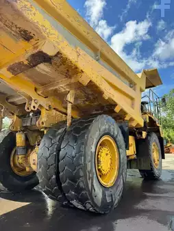 Dampry  2006 Komatsu HD 405-6 //BJ. 2006 - 21317H (11)