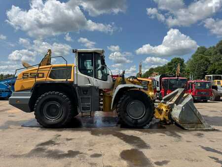 Radlader 2018 Liebherr L550 Xpower ** BJ. 2018 *5044H/ZSA/Klima/SW/TOP (6)