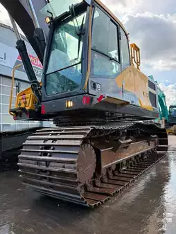 Rupsgraafmachines 2015 Volvo EC 220 EL // BJ. 2015 / 14334H/ZSA/Klima/SW (10)