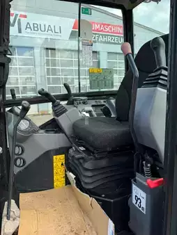 Mini Escavatori 2018 Bobcat E 27Z // BJ.: 2018 /884H/SW/3 Löffel (17)