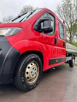 Autres 2018 Peugeot Boxer Pritsche D3MGC **EZ. 2018 * 248998KM/DBLKab (10)