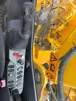 Escavadora de rastos 2012 Komatsu PC 210 LC-8 //BJ. 2012/6324 H/Klima/Alle Leitungen (18)